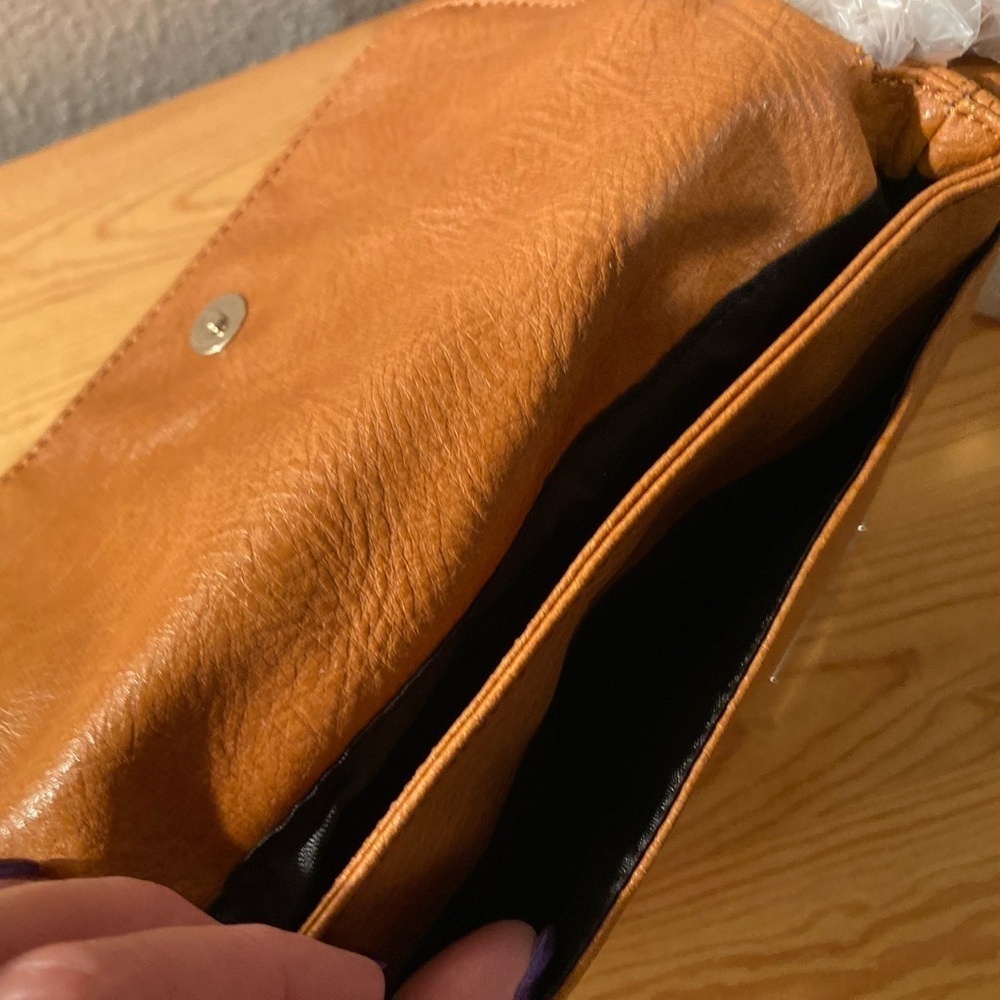 Kenneth Cole Reaction~NWT~Sweet~Faux Leather~Fold-Over Flap~Mini~Crossbody Bag - Picture 9 of 12